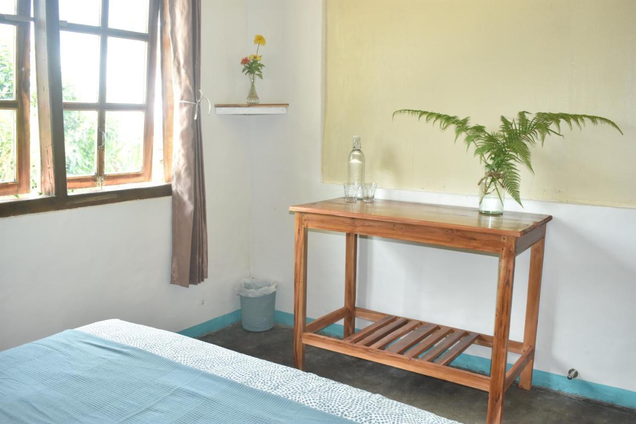Mama'S Homestay Ruteng Exterior foto