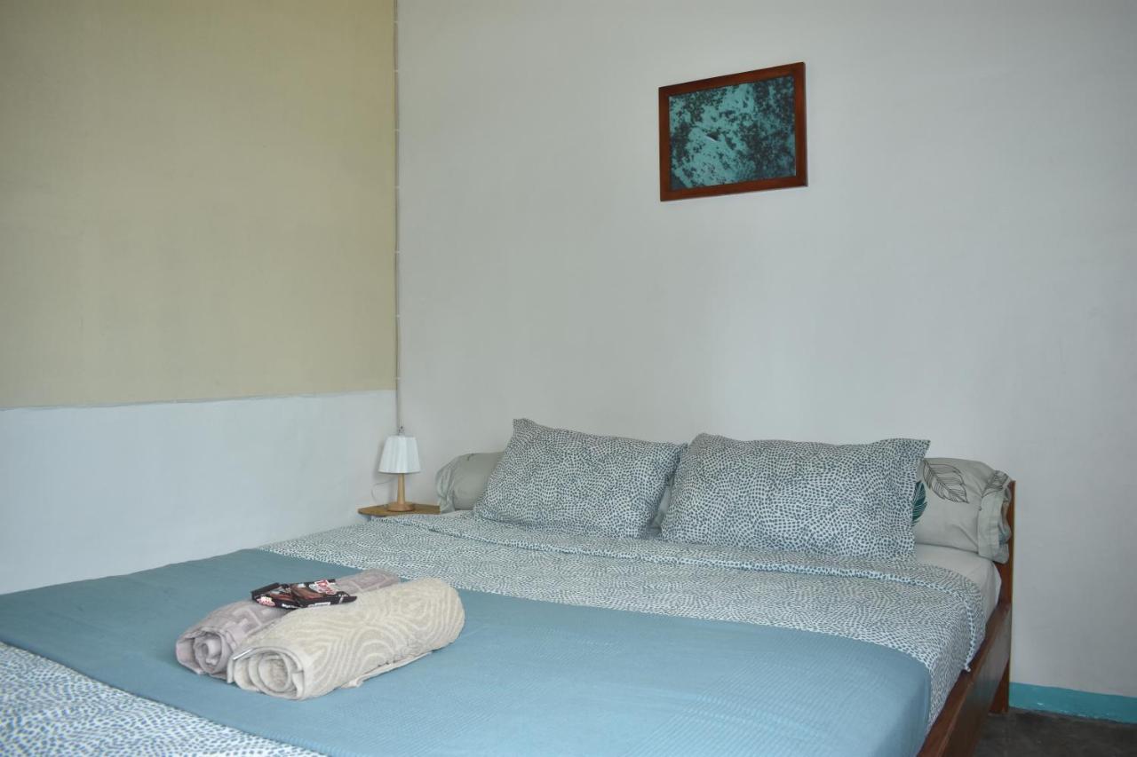 Mama'S Homestay Ruteng Exterior foto
